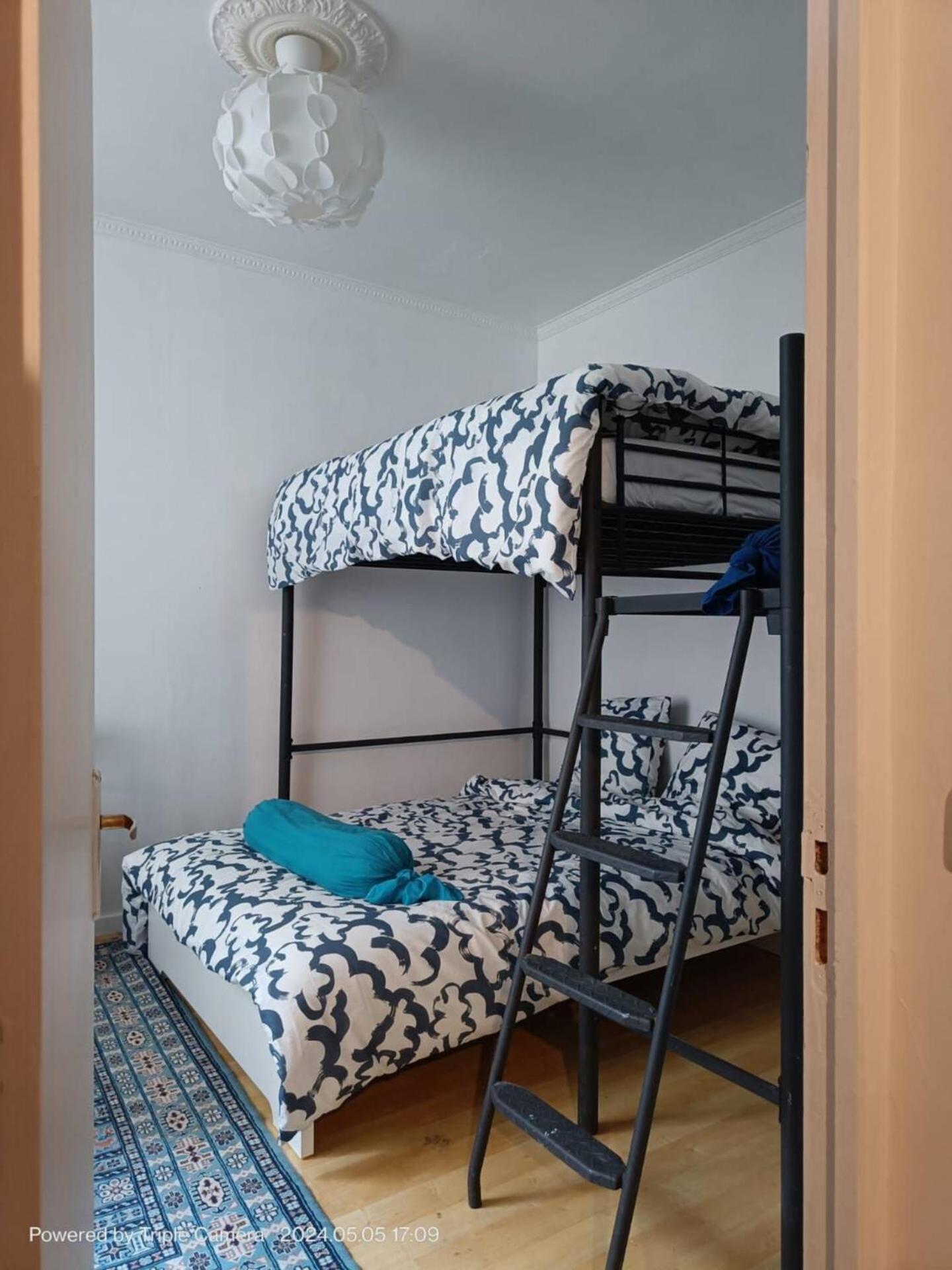 Cozy And Nice Homestay Room - Chambre D'Hote Parigi Esterno foto